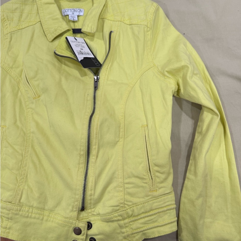 Cotton On Women's Yellow Zip-Front Jean Jacket